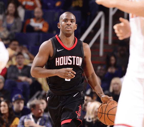 跟队：米兰双雄在为新球场找命名商，目标带来每年超2000万欧收入（队记：米兰双雄为新球场寻冠名合作，目标年收逾2000万欧元）