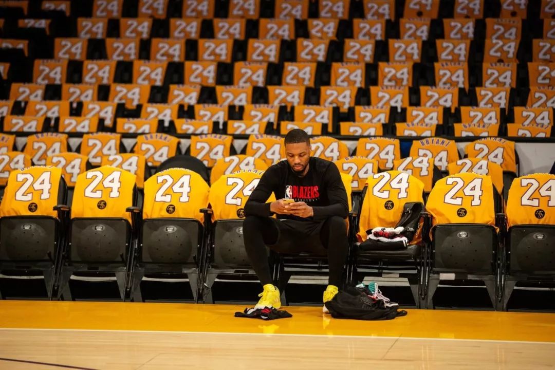 意媒：诺丁汉森林预计周二与尤文接触，以敲定道路的转会（意媒：诺丁汉森林周二将与尤文接触，力争敲定道路转会）