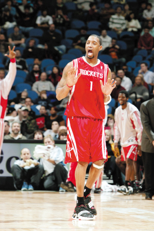 同样是前锋，差距太明显（同为前锋，高下立判）