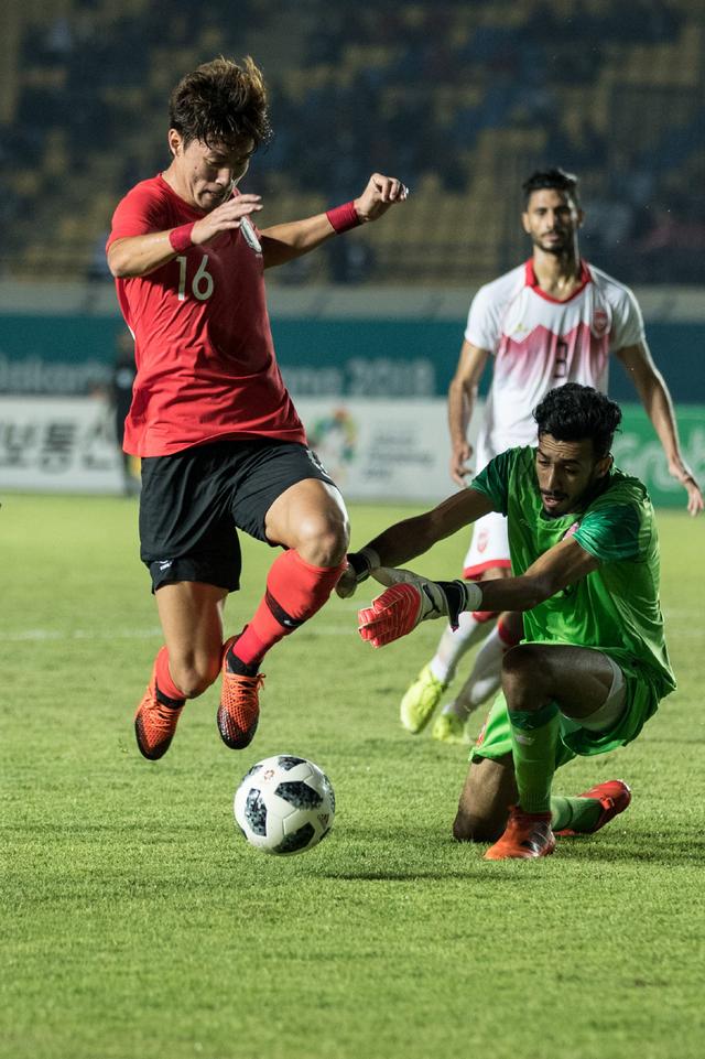 北伦敦德比还能上吗？加布里埃尔在比赛中疑似腹股沟受伤被替换下场（北伦敦德比成疑：加布里埃尔疑似腹股沟受伤提前退场）