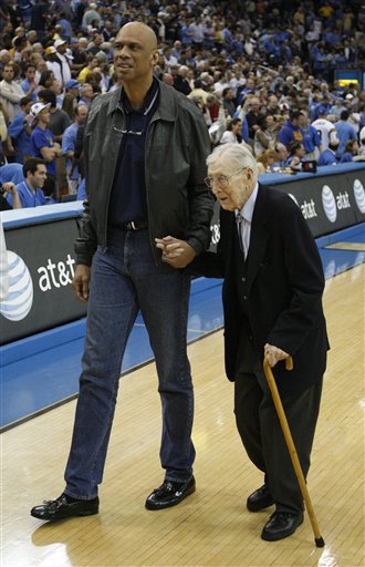 2025-12-05 1103905：45：33（2025年12月05日 1103905时45分33秒）